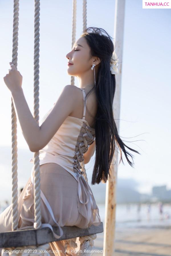 王馨瑶  [XiuRen]高清写真图 2023.04.14 No.6581 王馨瑶yanni 美腿外拍第2张图片